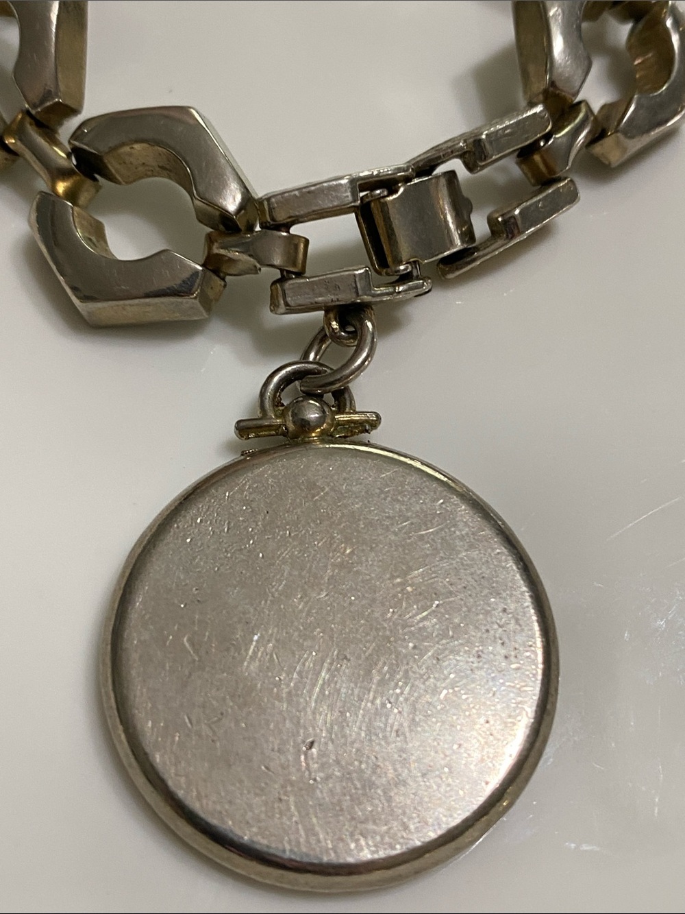Chunky Silver Link Bracelet with Round Pendant - Picture 3 of 6